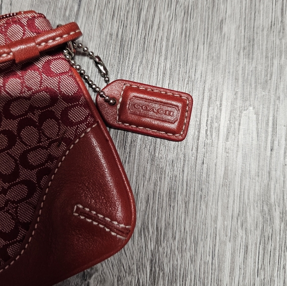 Coach Bags Red Signature Logo Leather & Canvas Wristlet Coin Purse - Picture 3 of 8